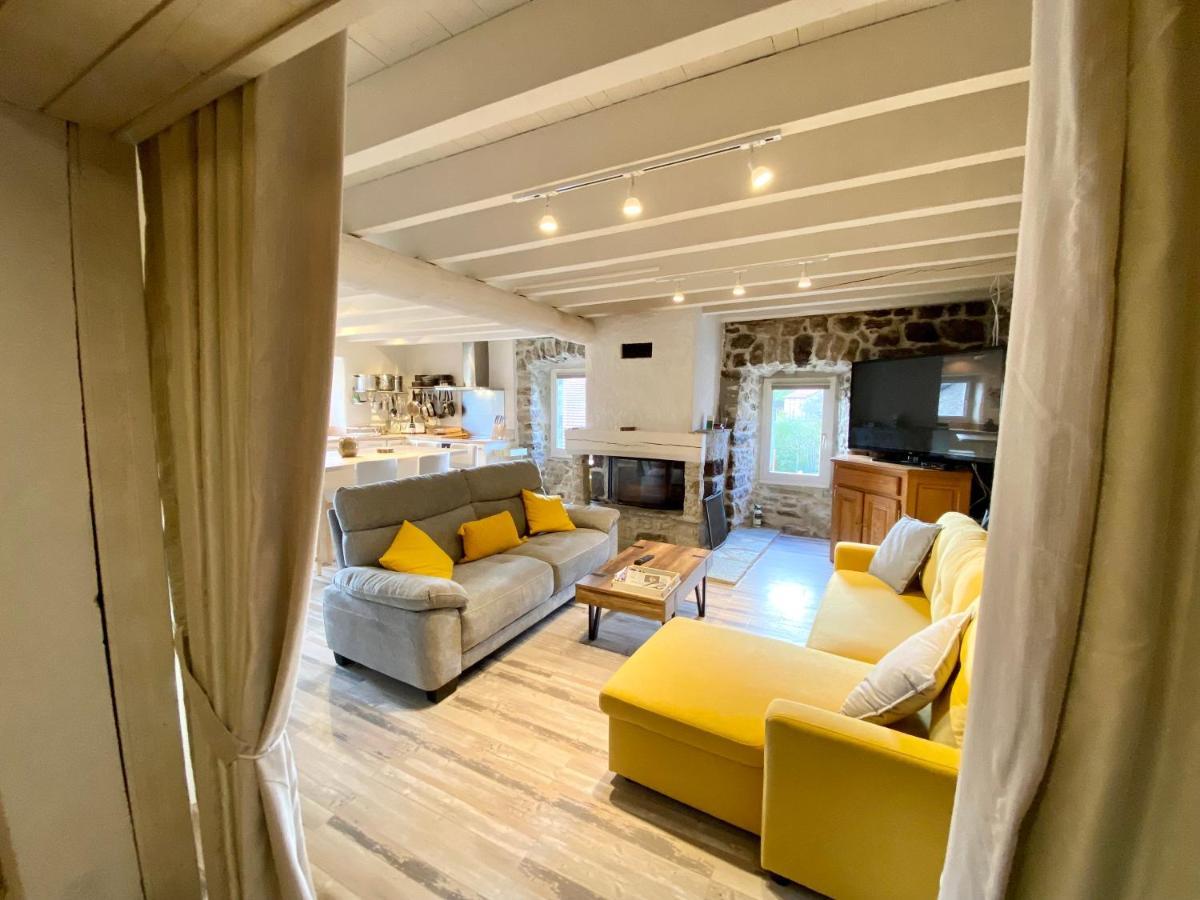 Gite De Groupe 160M2, 15P, Salle De Reception, Jardin, Terrasse Mazan-l'Abbaye المظهر الخارجي الصورة